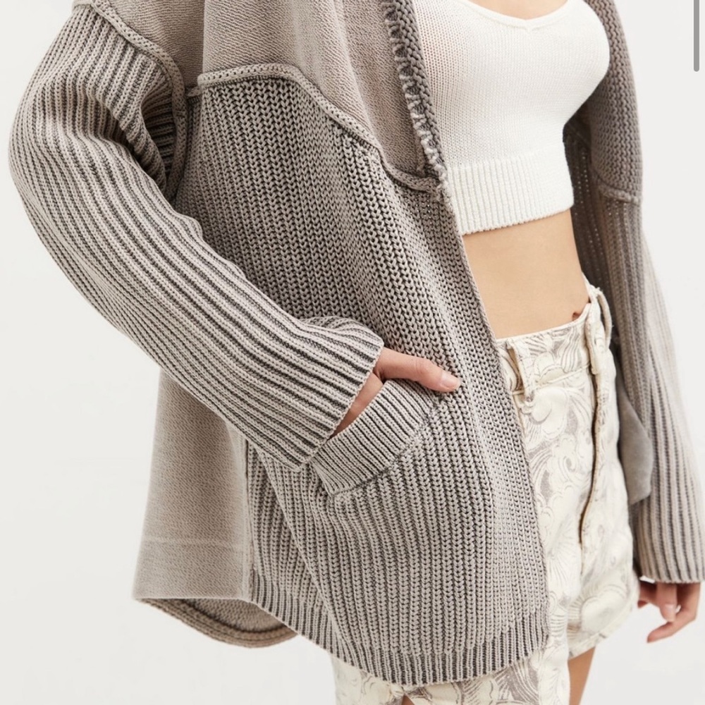 Pilcro and the Letterpress Gray and Cream Cardigan - Picture 2 of 10